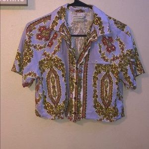 URBAN OUTFITTERS crop top